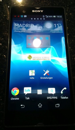 Появились изображения смартфона Sony с экраном формата Full HD