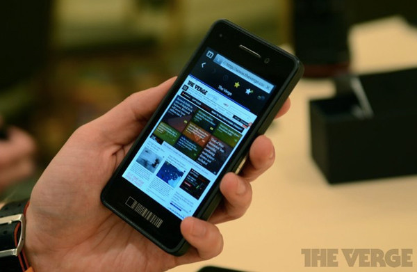 Платформа BlackBerry 10 будет представлена 30 января 2013 года 