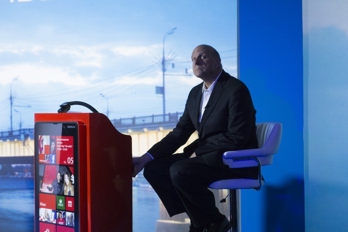 Запуск Lumia: российские приключения двух Стивов