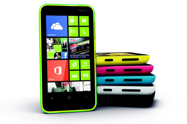 Nokia Lumia 610: смартфон начального уровня на Windows Phone 8