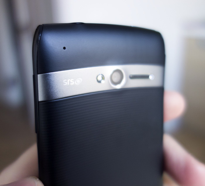 Alcatel OneTouch 992D: дешево и сердито