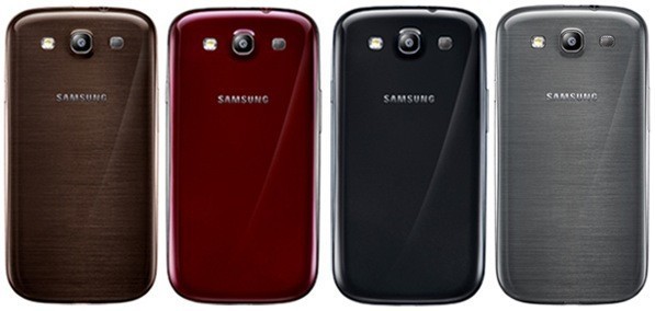 Скоро Новый год: что подарить ЕЙ? 