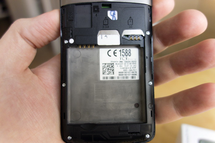 Alcatel OneTouch 992D: дешево и сердито