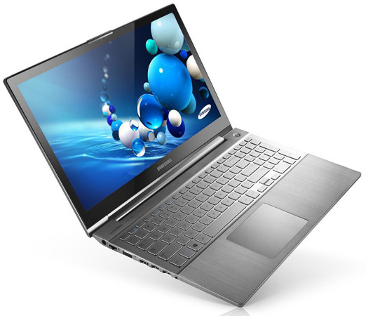 CES 2013: ноутбук Samsung Series 7 Chronos работает от батареи 11 часов