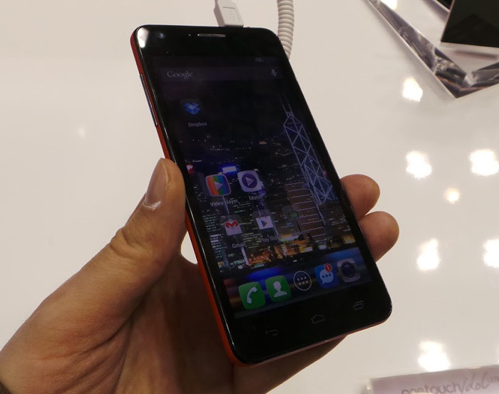 MWC 2013: дюжина фотографий разных интересных штуковин