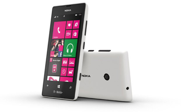 MWC 2013: представлены бюджетные смартфоны на Windows Phone 8 Nokia Lumia 520 и 521