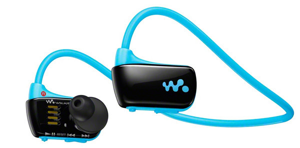 Российские продажи плеера-наушников Sony Walkman W273 начнутся в апреле
