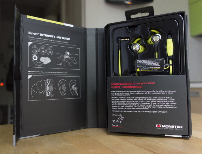 Monster iSport Intensity: наушники влаги не боятся