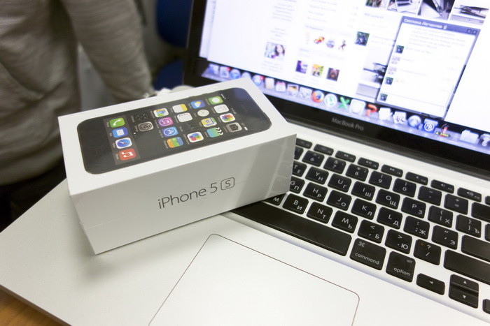 Apple iPhone 5s: вскрытие, сравнение с предыдущими поколениями и оценка ремонтопригодности
