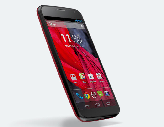 В неделю продается 100 тысяч смартфонов Motorola X