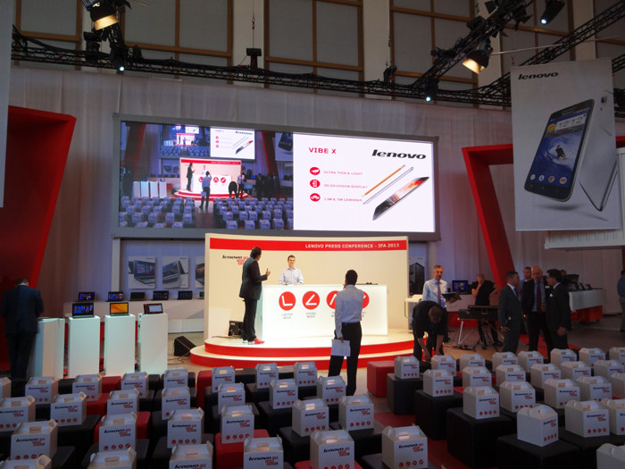 IFA 2013: представлен смартфон с Full HD-экраном Lenovo Vibe X