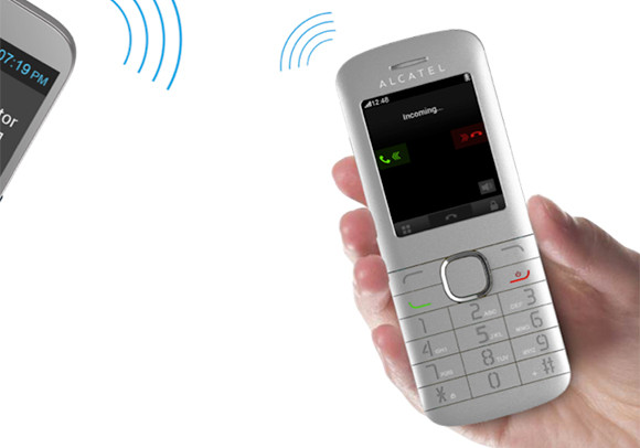 IFA 2013: 6-дюймовый смартфон Alcatel One Touch Hero с кучей необычный аксессуаров  