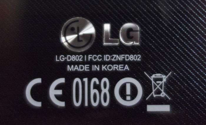 LG G2: снаружи и внутри нового корейского флагмана