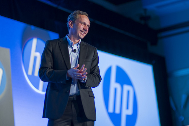 HP выпустит смартфоны и снизит цену передачи данных в роуминге  
