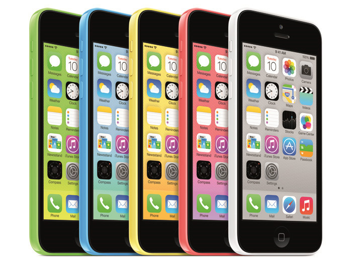 Официальные российские продажи iPhone 5c и iPhone 5s начнутся 25 октября