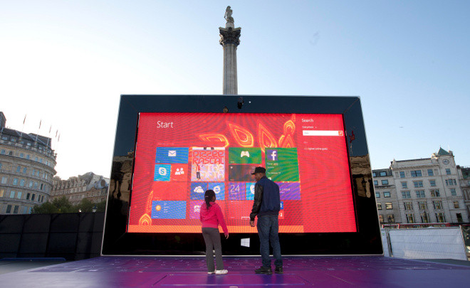 В центре Лондона появится огромный планшет Microsoft Surface 2