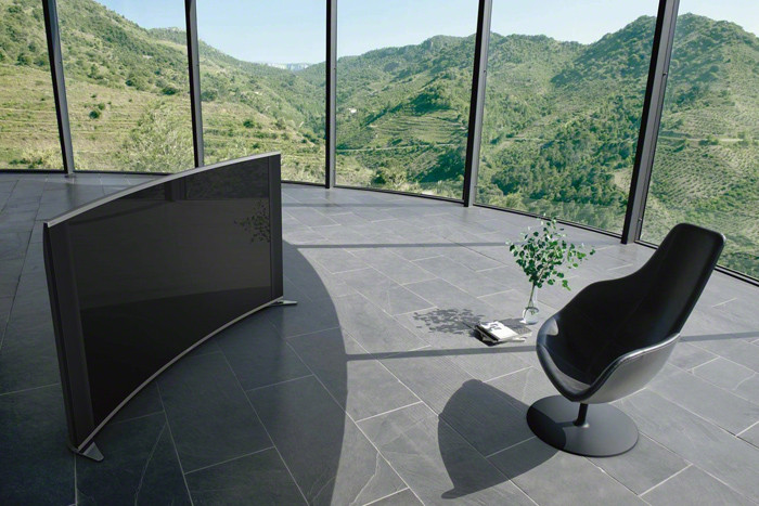 Sony Bravia KDL-65S995A: первый в мире телевизор с изогнутым ЖК-экраном