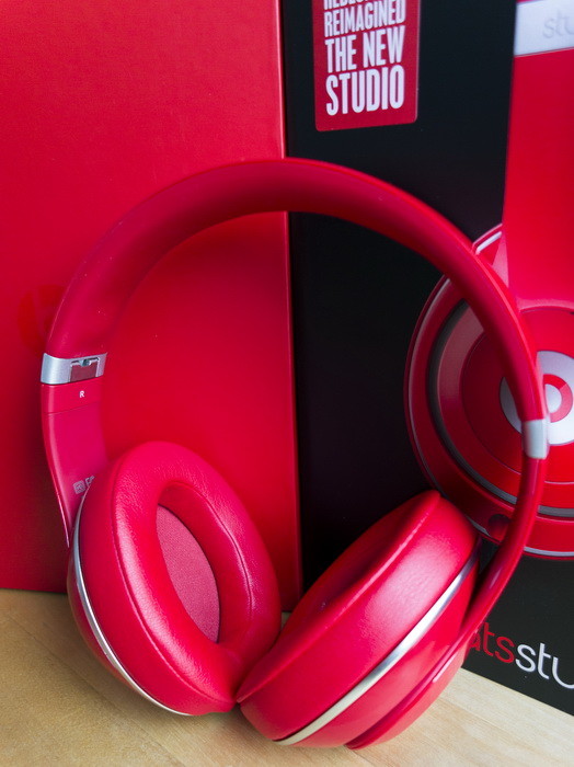 Обзор Beats Studio образца 2013 года: наушники, которые думают за вас