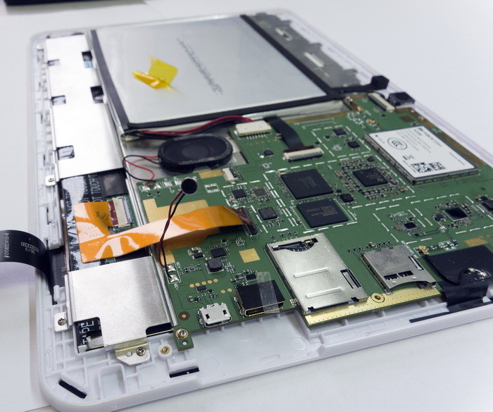 Intel Inside: разбираем смартфон и планшеты Digma на платформе Intel и удивляемся ходу китайской инженерной мысли