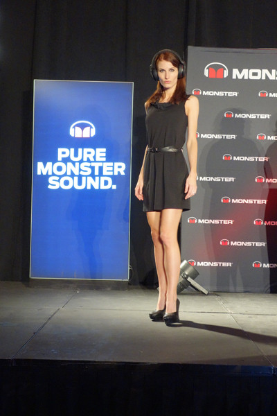 Записки с CES-2014: Monster демонстрирует сдержанность и лаконичность