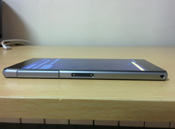 Опубликованы фотографии «наследника» флагманского смартфона Sony Xperia Z1 