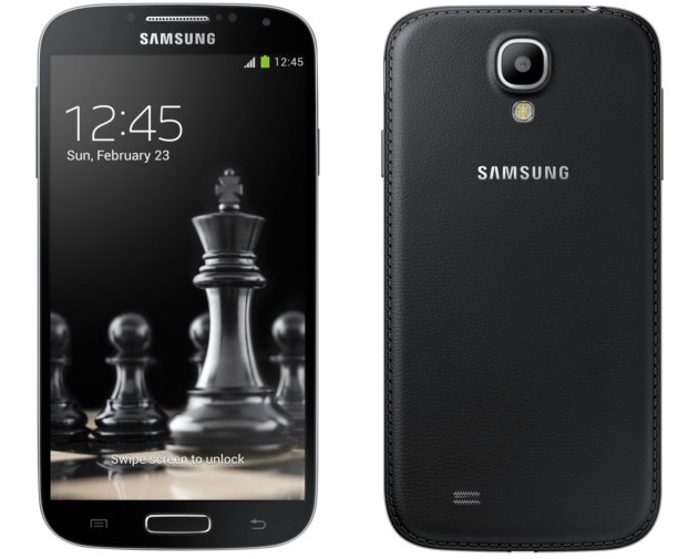 В России представлены смартфоны Samsung Galaxy S4 Black Edition и Galaxy S4 Mini Black Edition