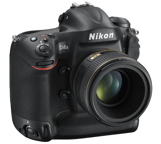 Nikon представила нового флагмана среди полнокадровых зеркалок