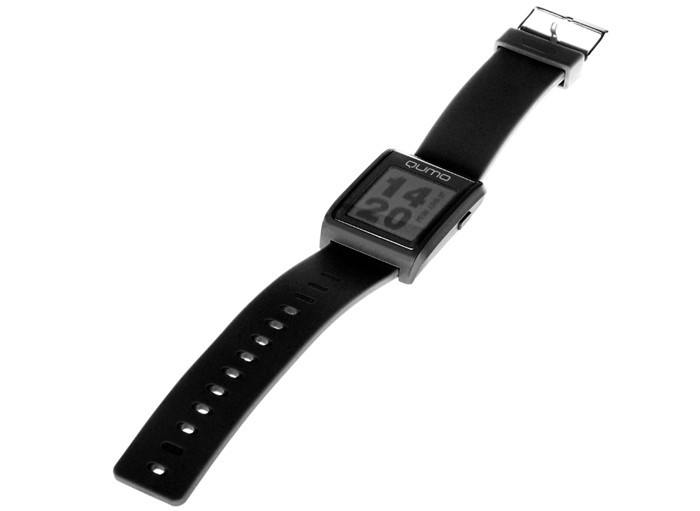 Qumo SW1: водозащищенные «умные часы» с экраном на электронных чернилах 