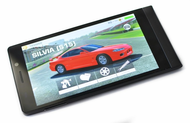 Highscreen Thor: первый в России смартфон с 8-ядерным процессором MediaTek