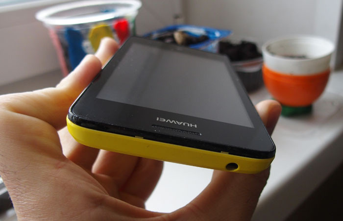 Обзор смартфона Huawei Ascend W2: бюджетный выбор