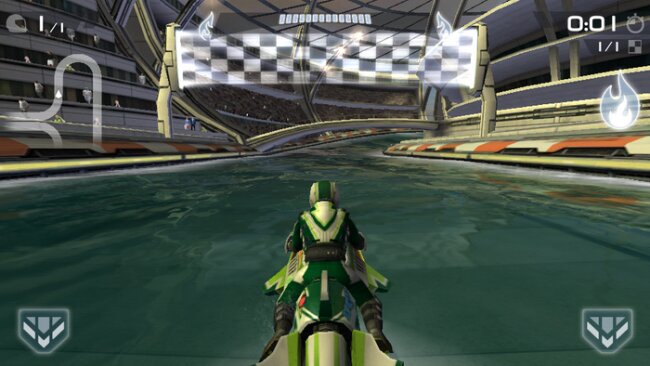 Highscreen Omega Prime Mini: маленький смартфон, способный менять цвет корпуса