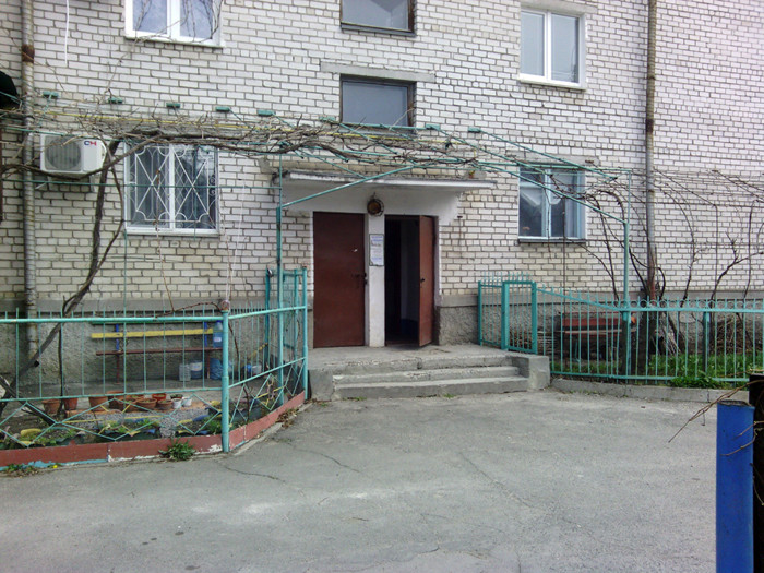 Обзор Motorola Defy Pro – защищенного ретро-смартфона с QWERTY-клавиатурой 