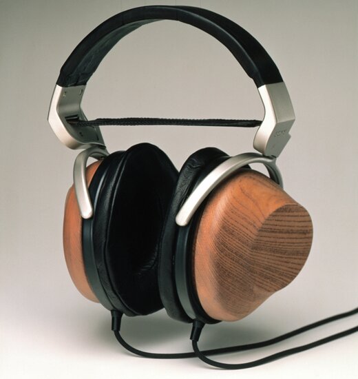 Эксклюзив только для ваших ушей: совместный проект Tesla Motors и Sony