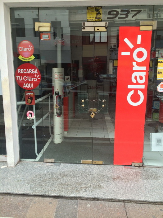 Устраиваемся на работу ремонтником телефонов в Буэнос-Айресе картинка Устраиваемся на работу ремонтником телефонов в Буэнос-Айресе