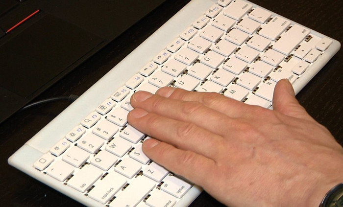 Прототип клавиатуры Microsoft распознает жесты