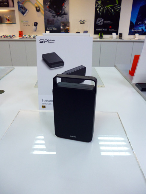 Computex 2014. Silicon Power: накопители, снова накопители и немного внешних батарей