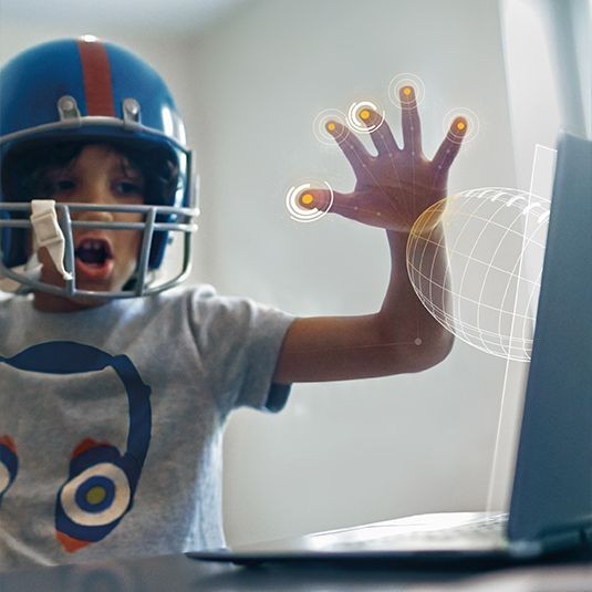 Планшеты с трехмерными камерами Intel RealSense появятся в продаже в будущем году