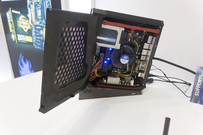 Прогулки по Computex. Часть вторая: TP-LINK, Hiper, нефритовый жезл Acer, грустные приветы из прошлого и многое другое