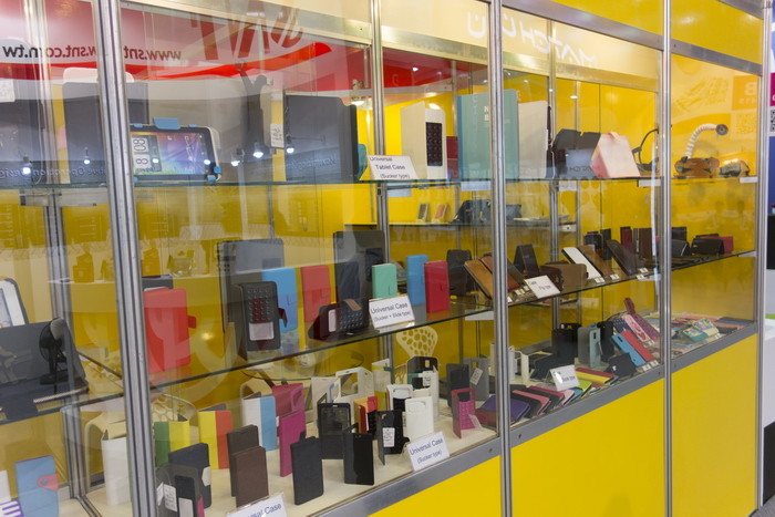 Прогулки по Computex. Часть вторая: TP-LINK, Hiper, нефритовый жезл Acer, грустные приветы из прошлого и многое другое