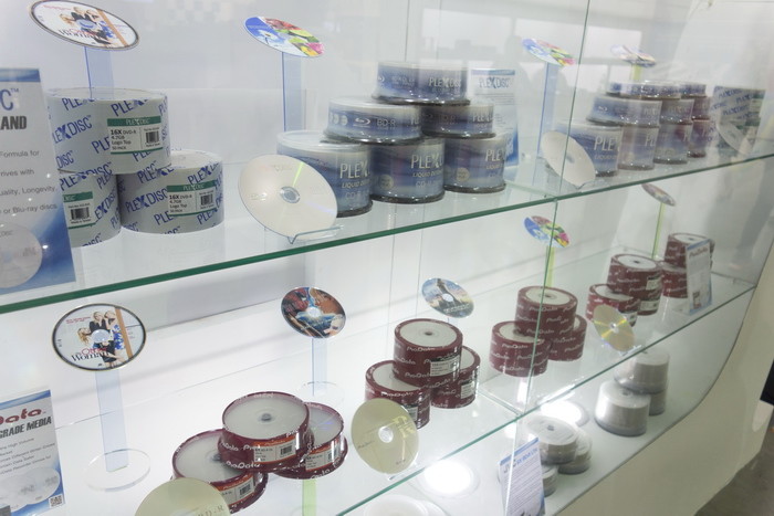 Прогулки по Computex. Часть вторая: TP-LINK, Hiper, нефритовый жезл Acer, грустные приветы из прошлого и многое другое