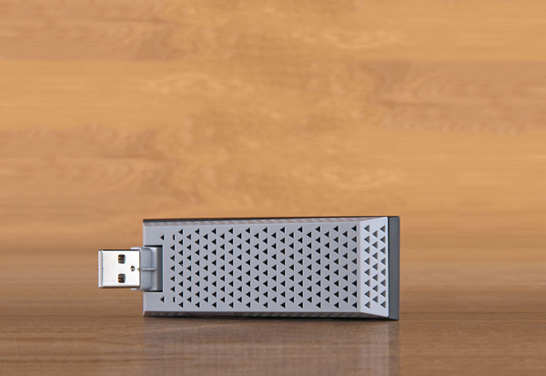 Шесть адаптеров Wi-Fi 802.11ac с интерфейсом USB