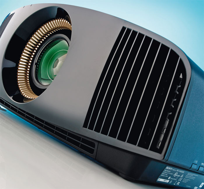 Обзор 4К-проектора Sony VPL-VW500ES: Мастер на все руки