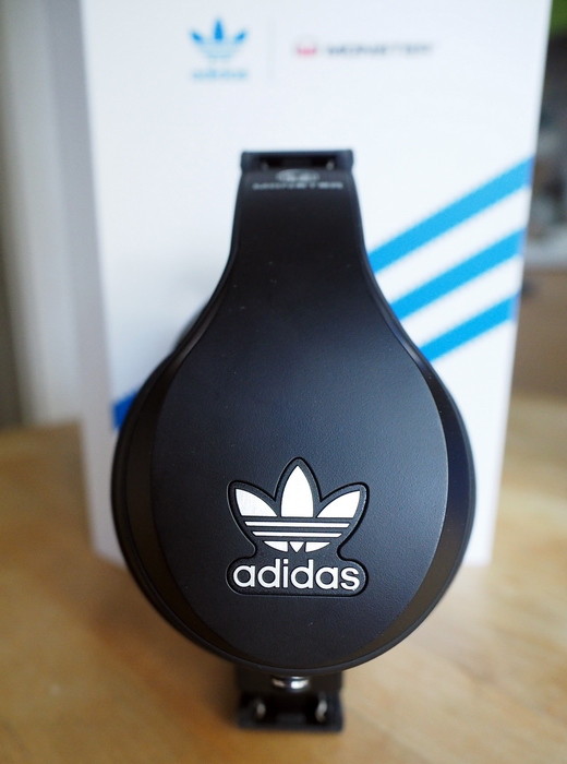 Обзор наушников Adidas Originals by Monster: Лучше, чем кроссовки!