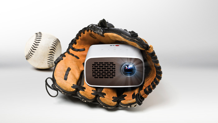 LG HD MiniBeam: миниатюрный проектор с HD-разрешением