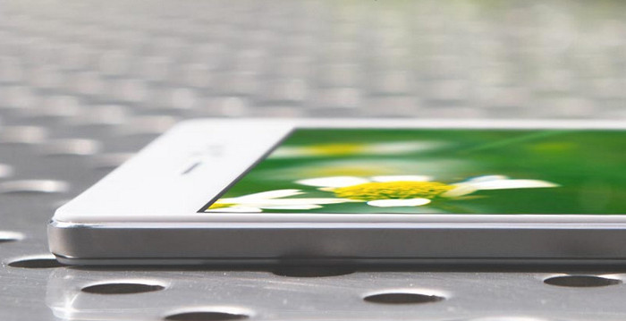 Очередной самый тонкий смартфон в мире: OPPO R5 толщиной в 4,85 мм