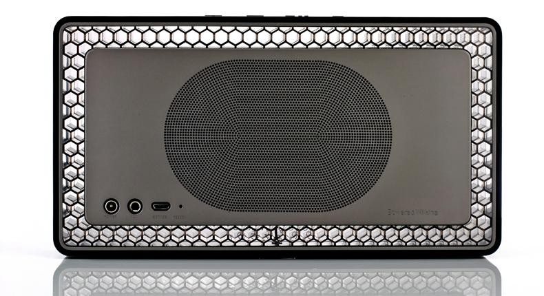 Обзор беспроводной акустической системы Bowers & Wilkins T7: Лучший вариант на целый день