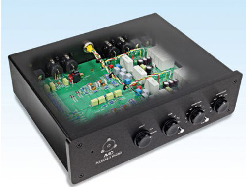 Интервью: «Задача проигрывателя – позволить картриджу и тонарму извлечь максимум из пластинки»