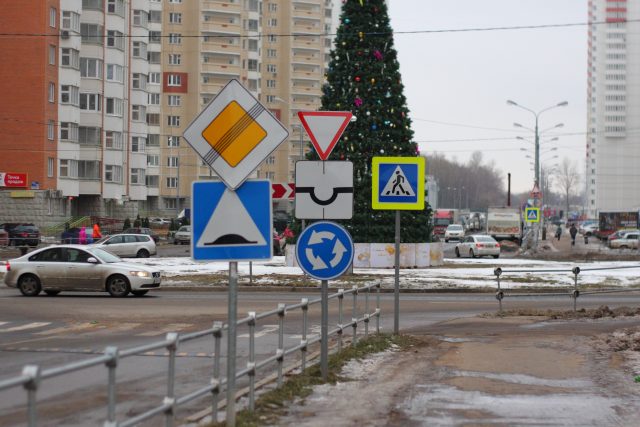 Опыт использования объектива YongNuo YN EF 50 mm F1.8: Что-то новенькое?