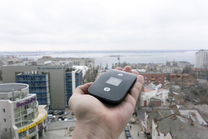 Обзор мобильного роутера МегаФон Space (MR300-1): Маленький двойной