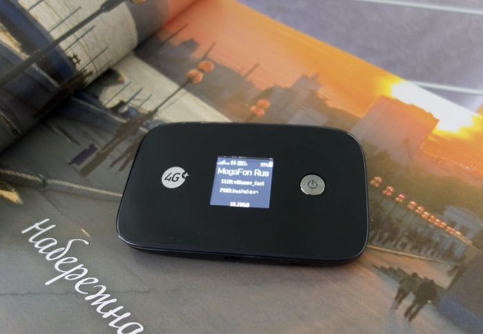 Обзор мобильного роутера МегаФон Space (MR300-1): Маленький двойной